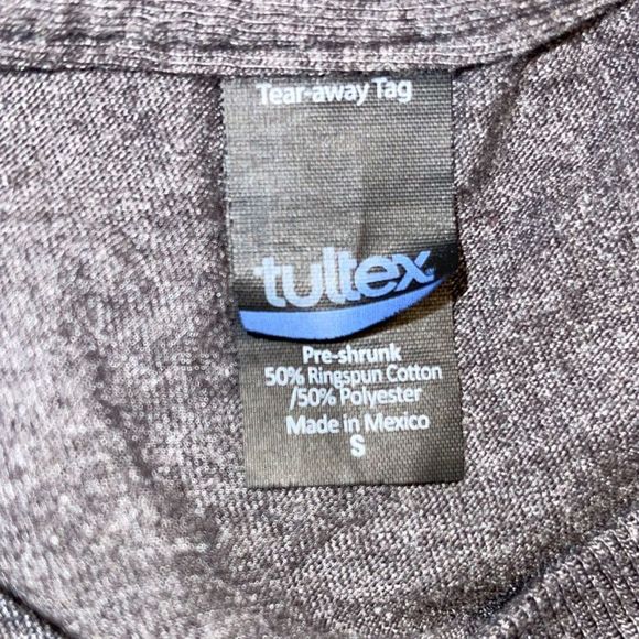 ⚾️ Women’s MN Twins Short Sleeve T Shirt “I Will Change the World” Size Small - Picture 3 of 3